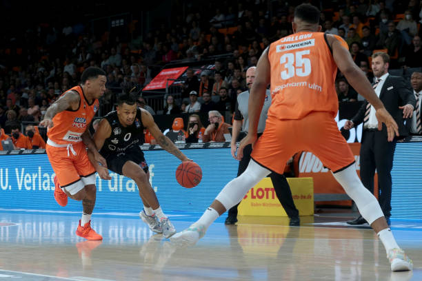 均有出色表 均有出色表