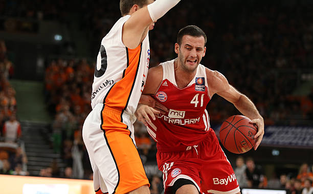 德托马斯即 德托马斯即