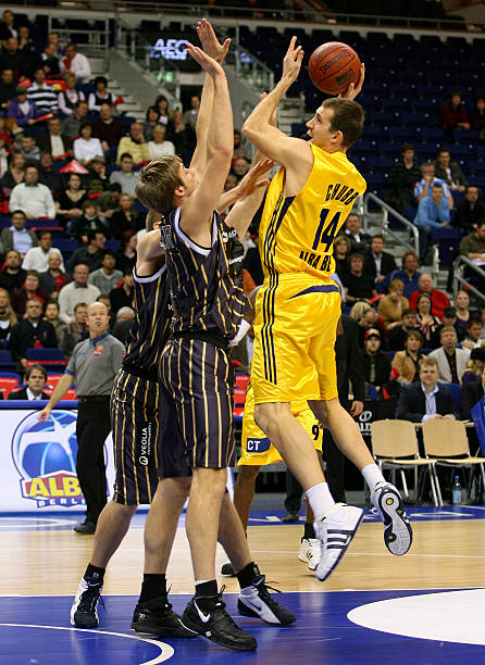 策略有效遏 策略有效遏