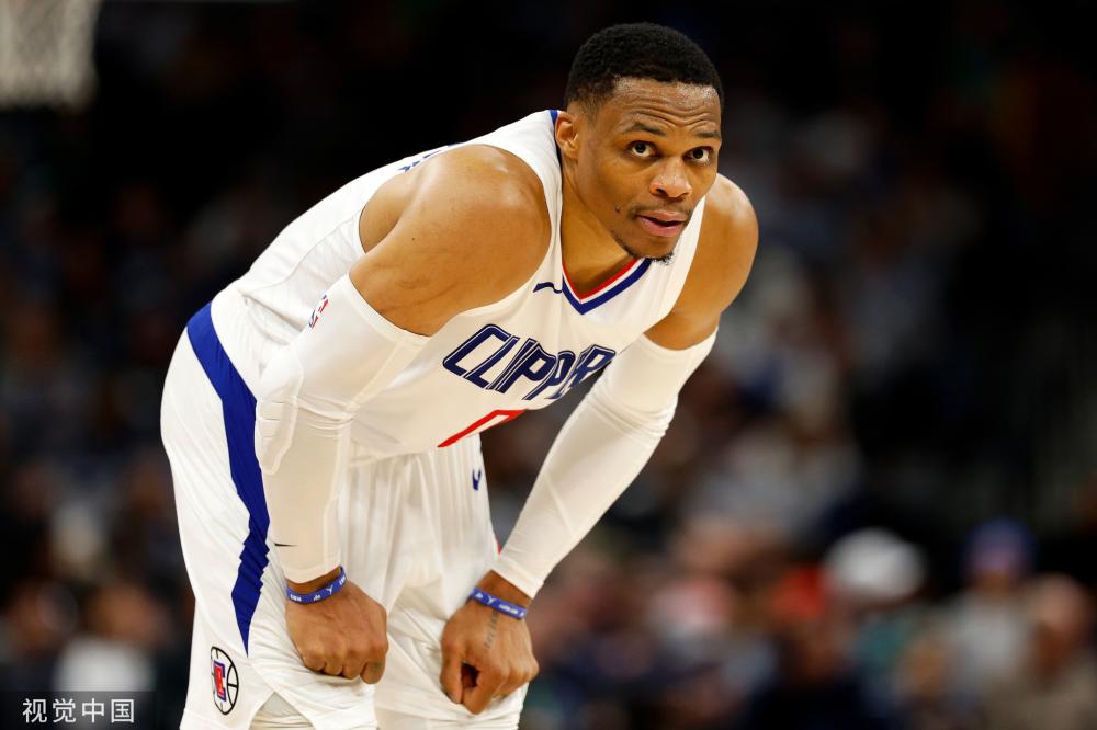 前锋身上 前锋身上